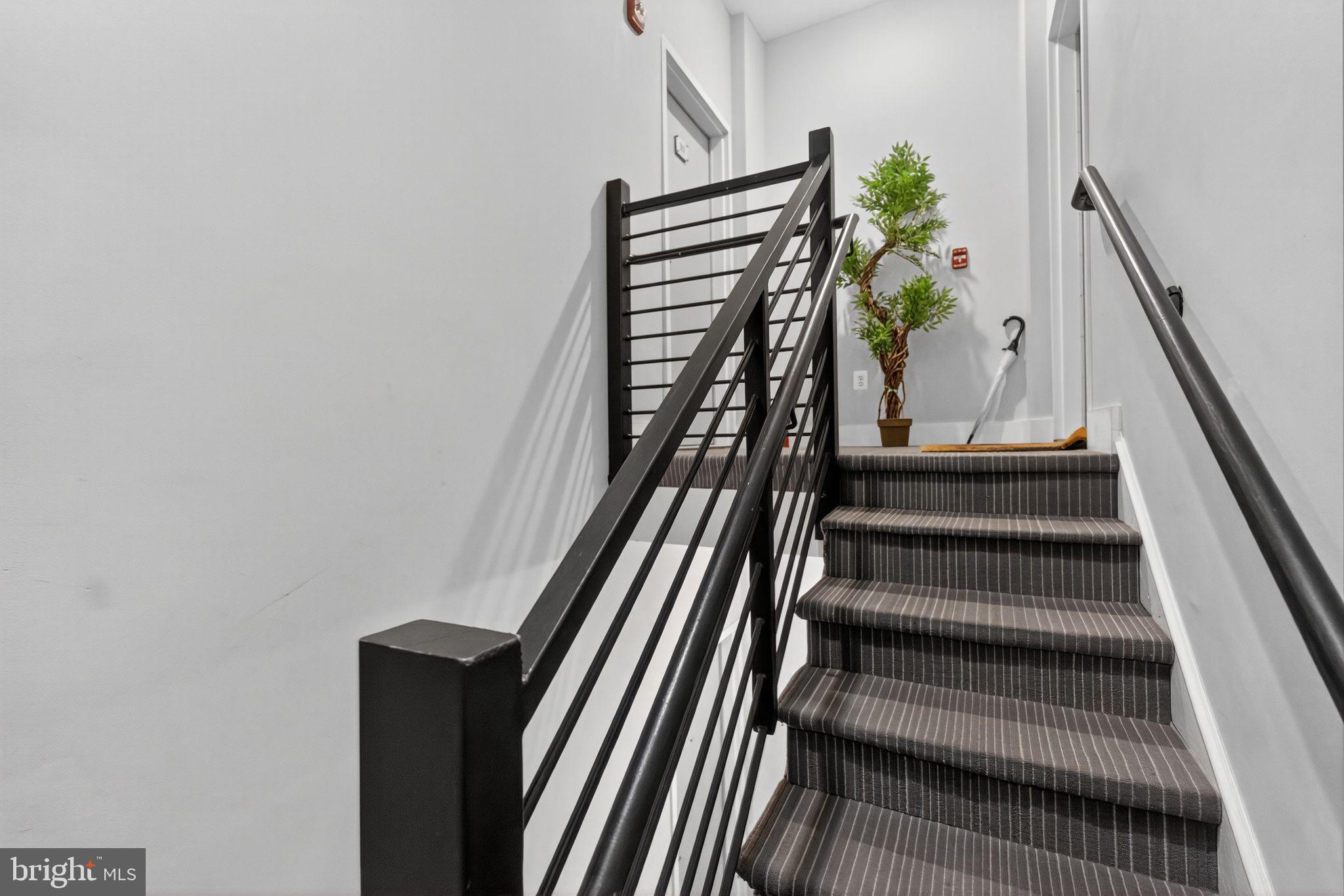 1812 NORTH CAPITOL STREET NW 302