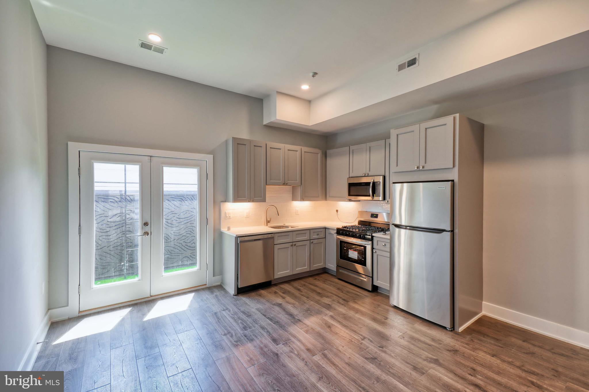 2013 BENNING ROAD NE 3