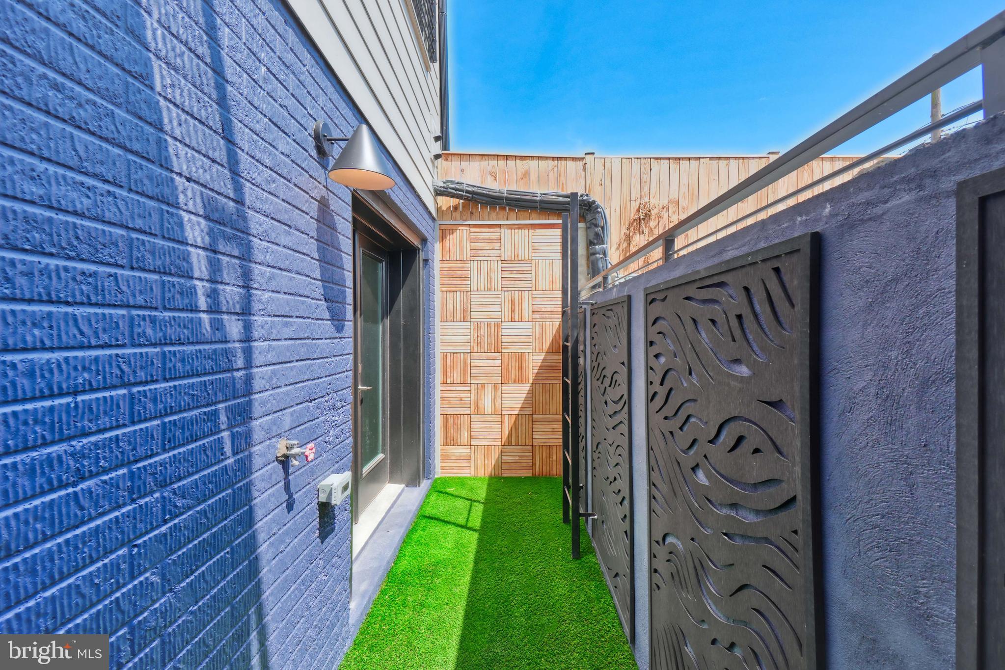 2013 BENNING ROAD NE 3