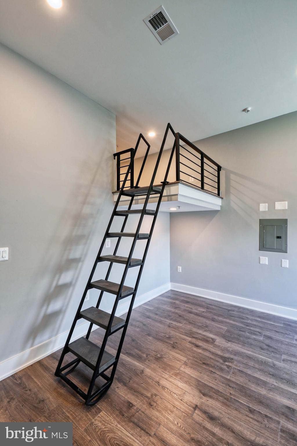 2013 BENNING ROAD NE 3