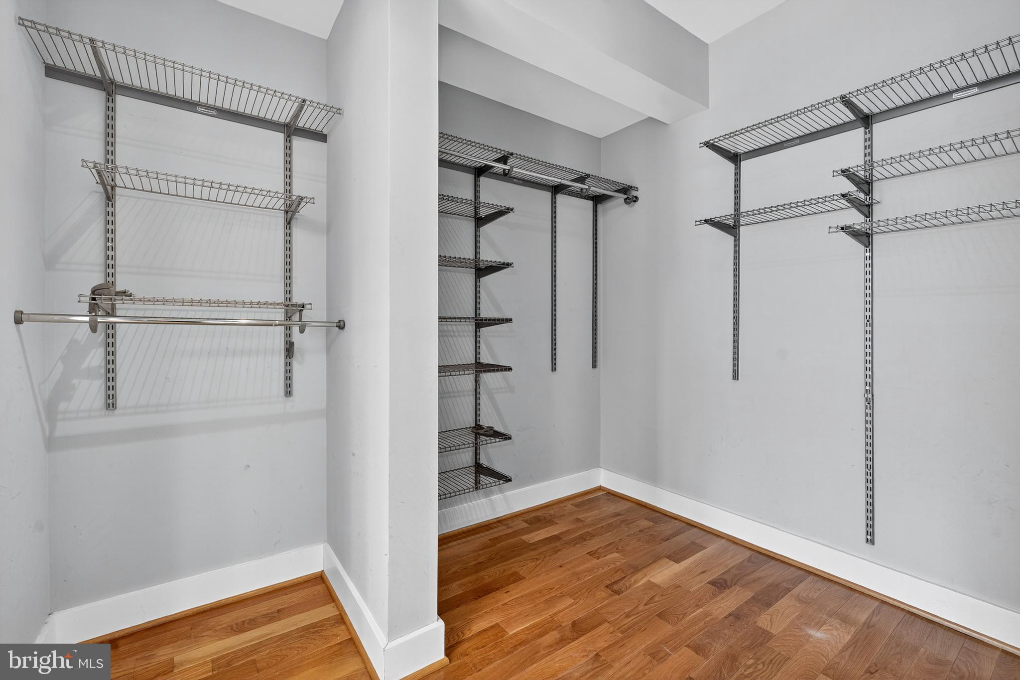 638 NEWTON PLACE NW 638B