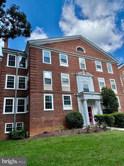 3440 39TH STREET NW D694