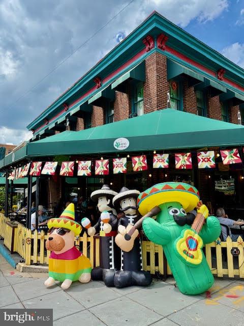 3440 39TH STREET NW D694