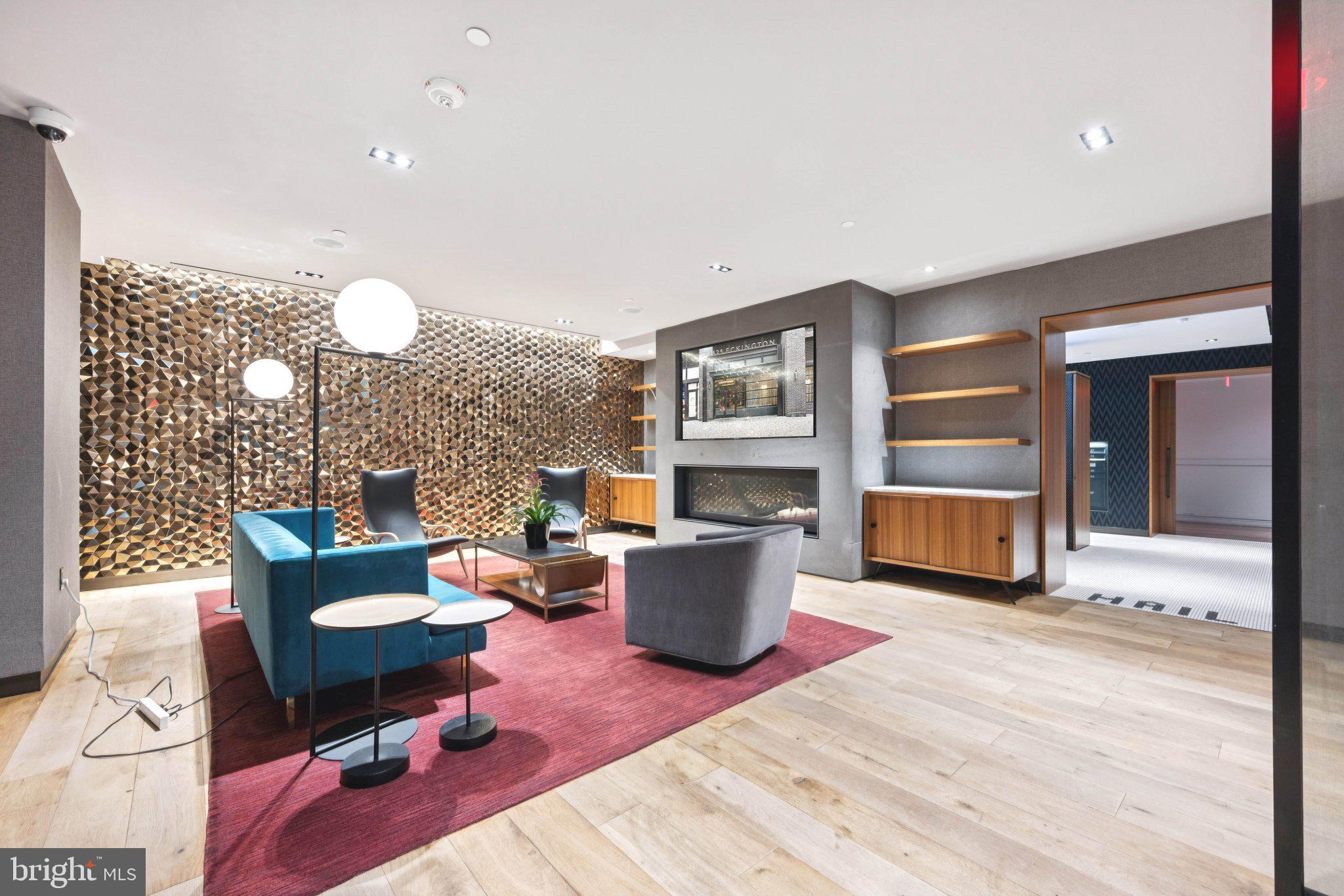 1625 ECKINGTON PLACE NE 315