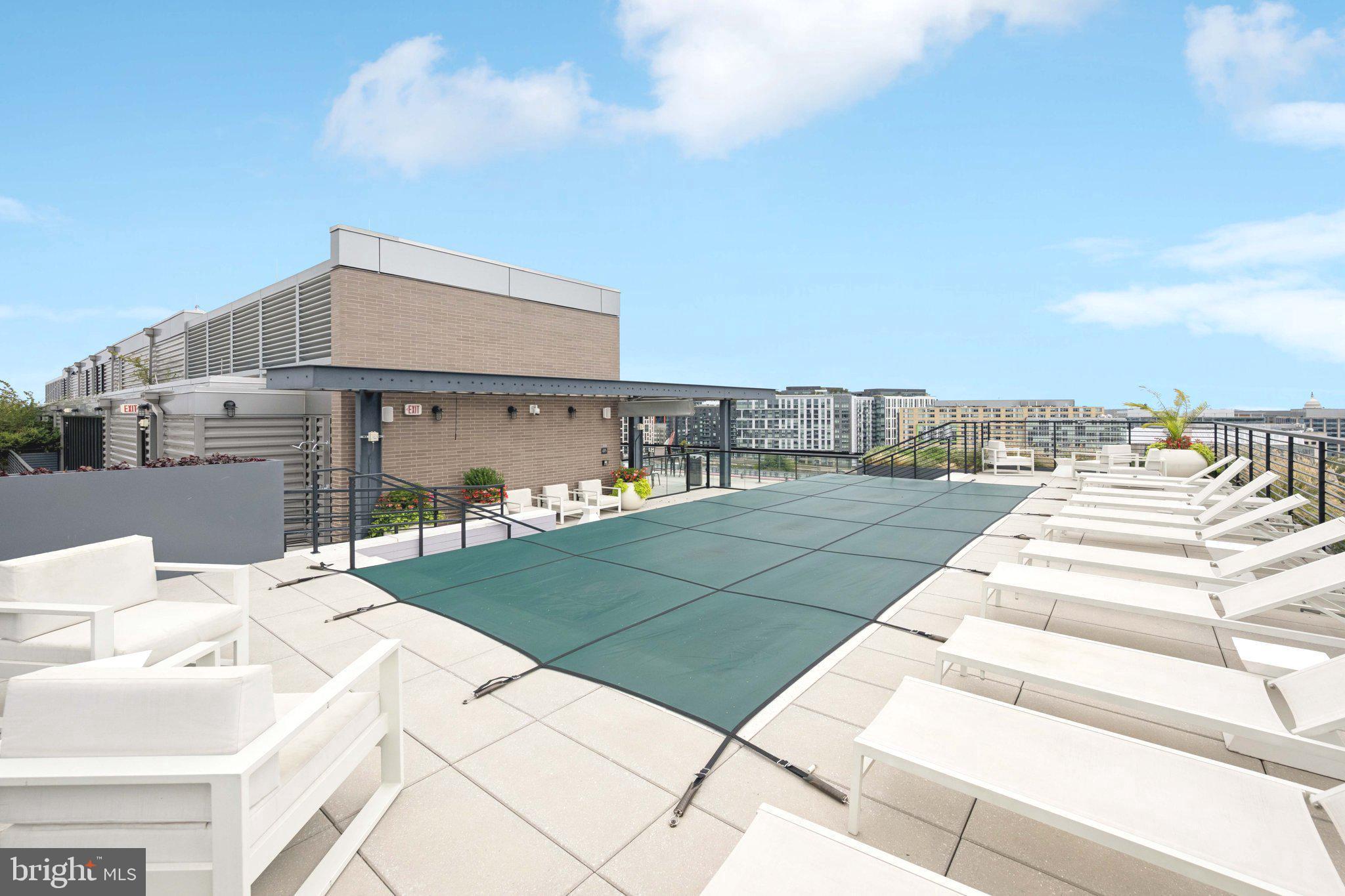 1625 ECKINGTON PLACE NE 315