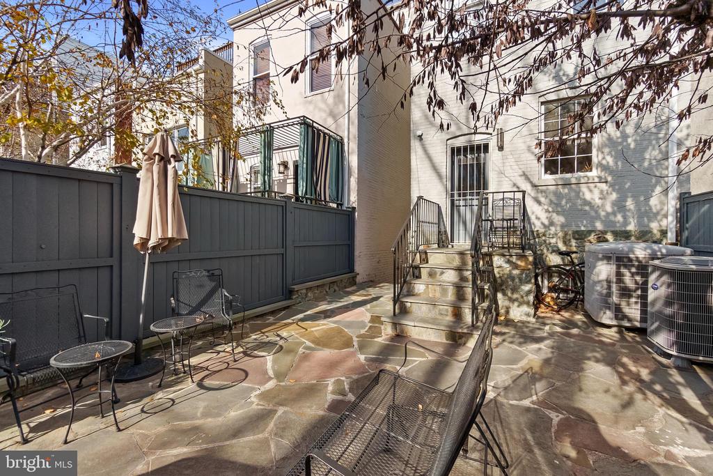 936 T STREET NW UNIT B