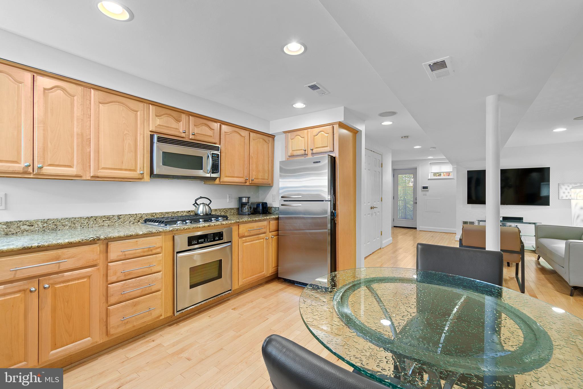 936 T STREET NW UNIT B