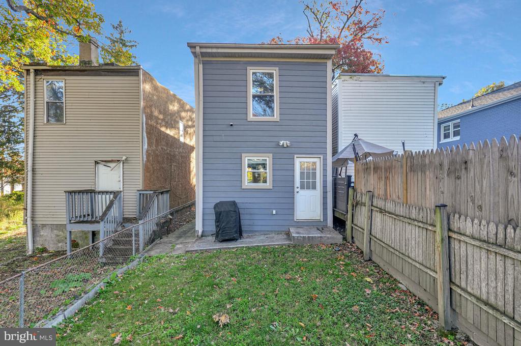 312 57TH STREET NE