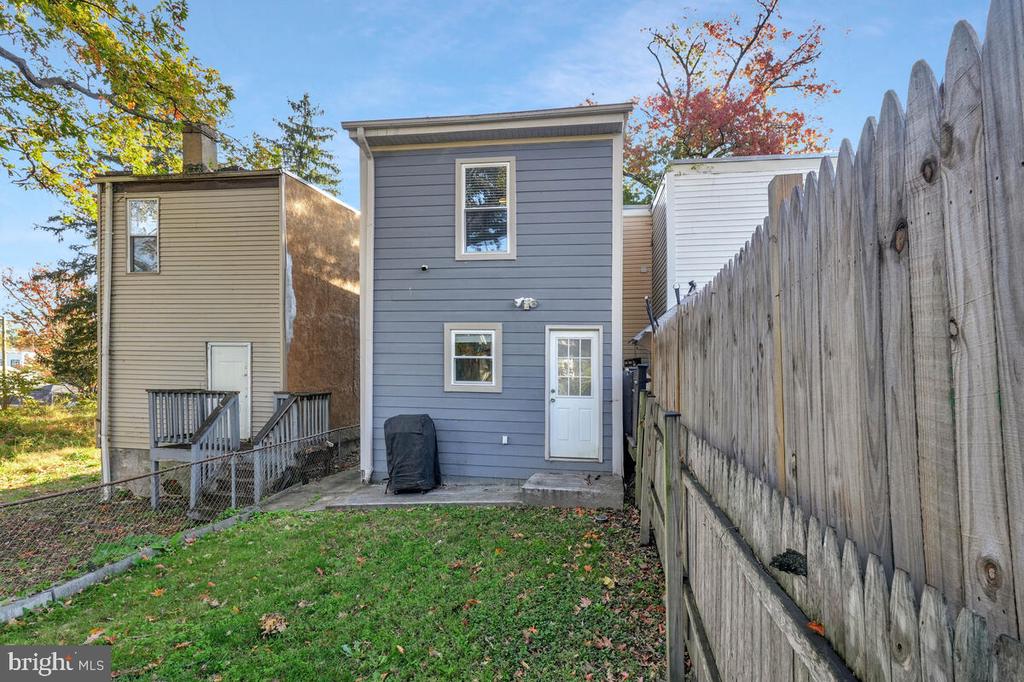 312 57TH STREET NE