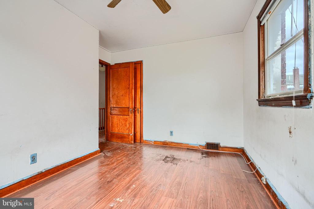 1904 U PLACE SE