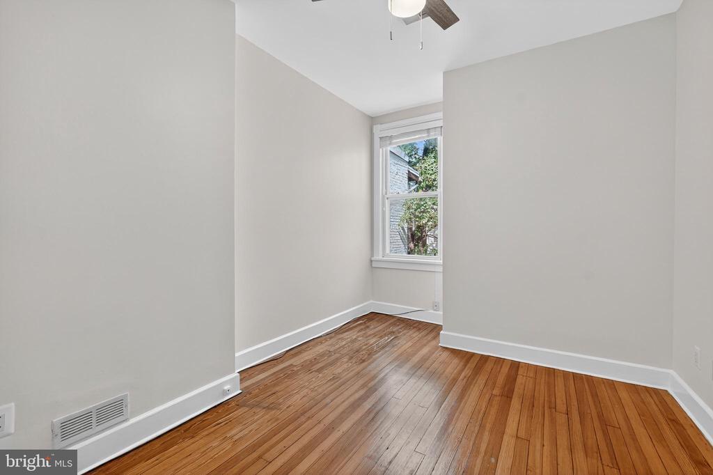 1427 MONROE STREET NW UPPER