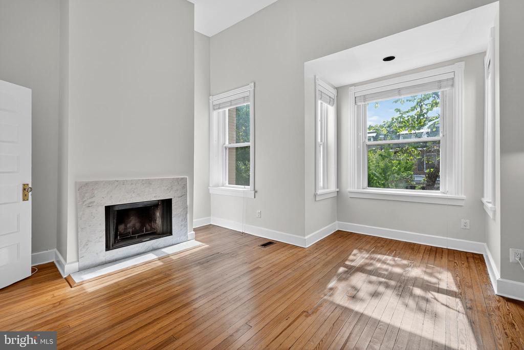 1427 MONROE STREET NW UPPER