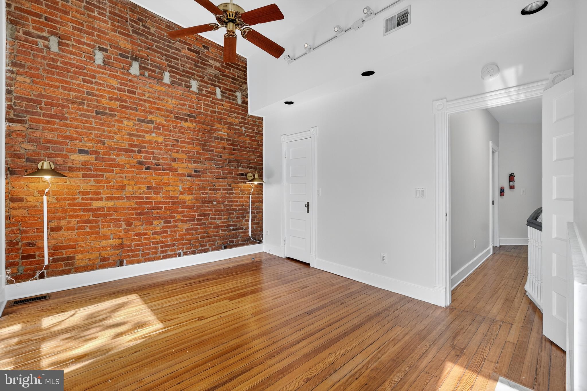 1427 MONROE STREET NW UPPER