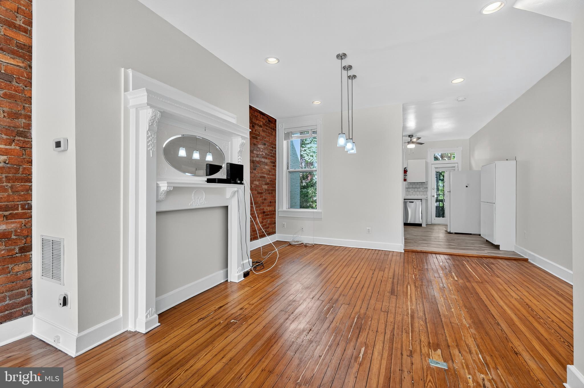 1427 MONROE STREET NW UPPER