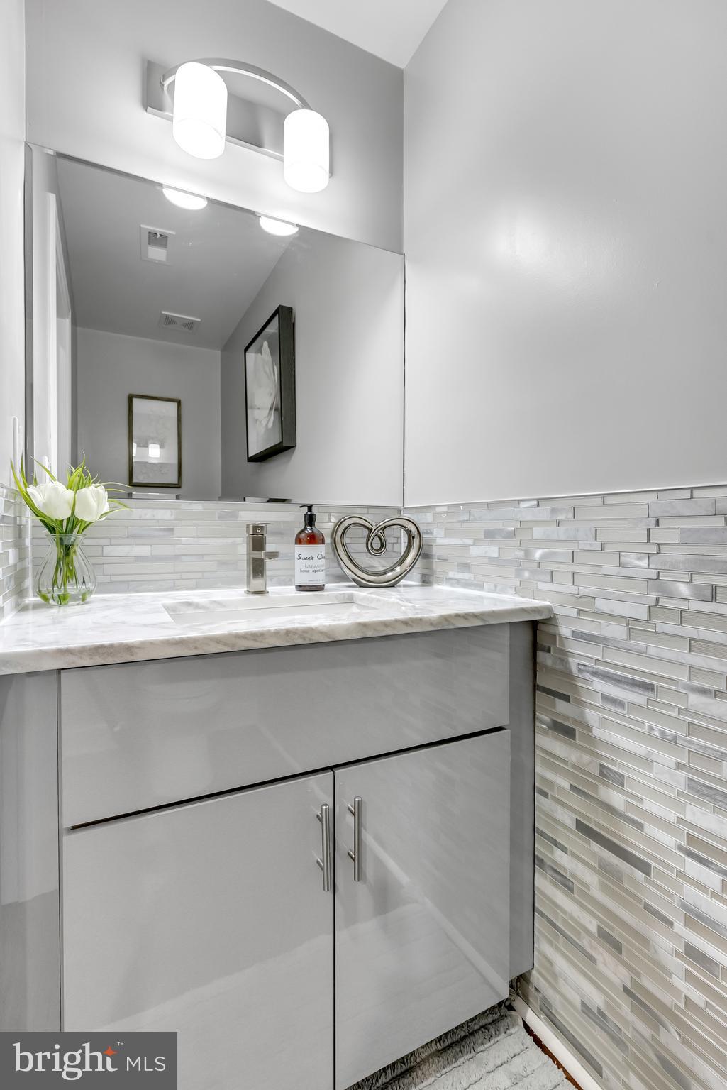 1167 MORSE STREET NE 1