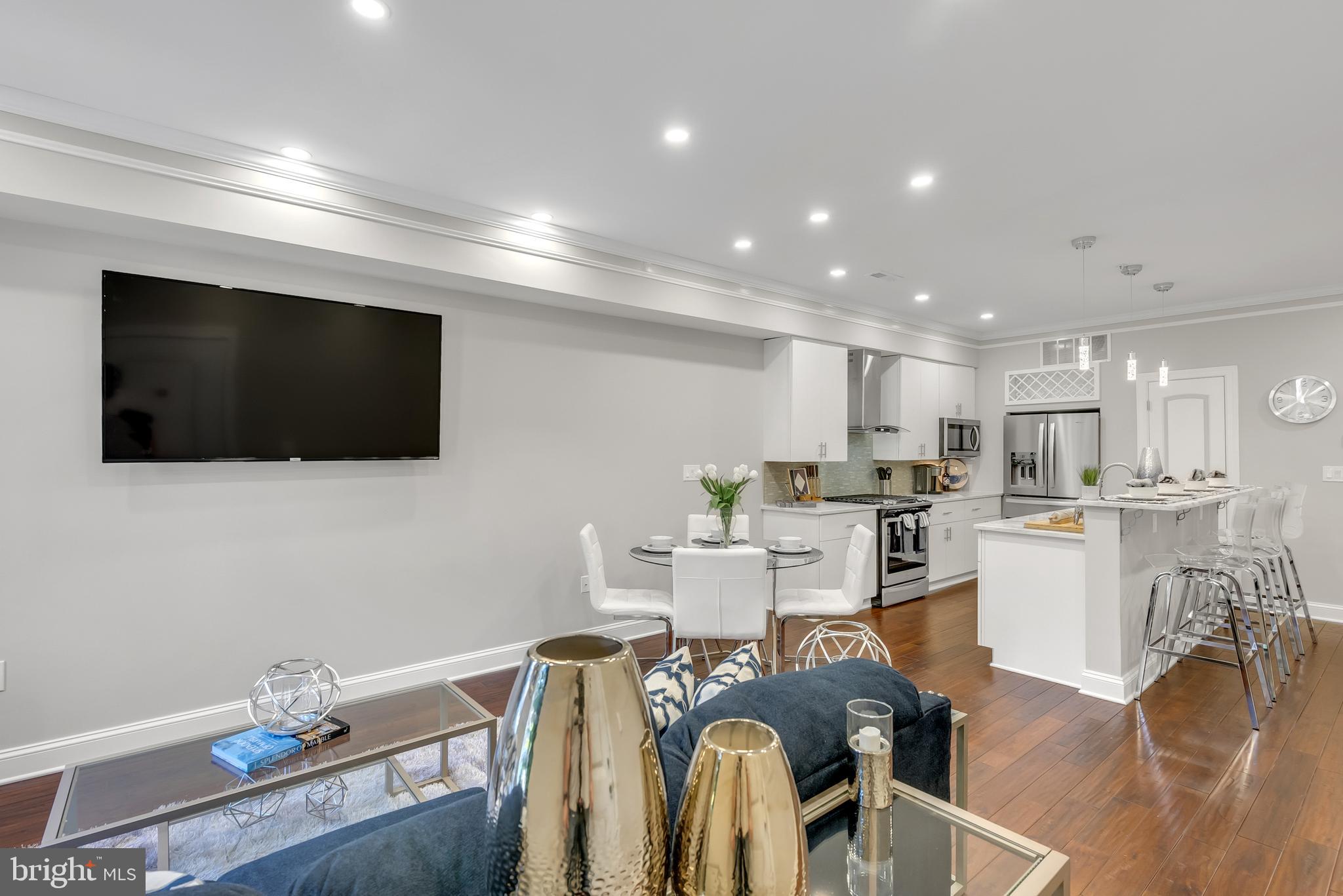 1167 MORSE STREET NE 1