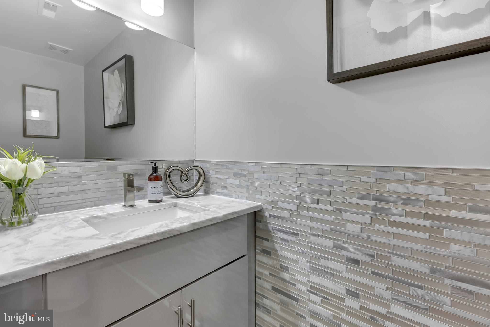 1167 MORSE STREET NE 1