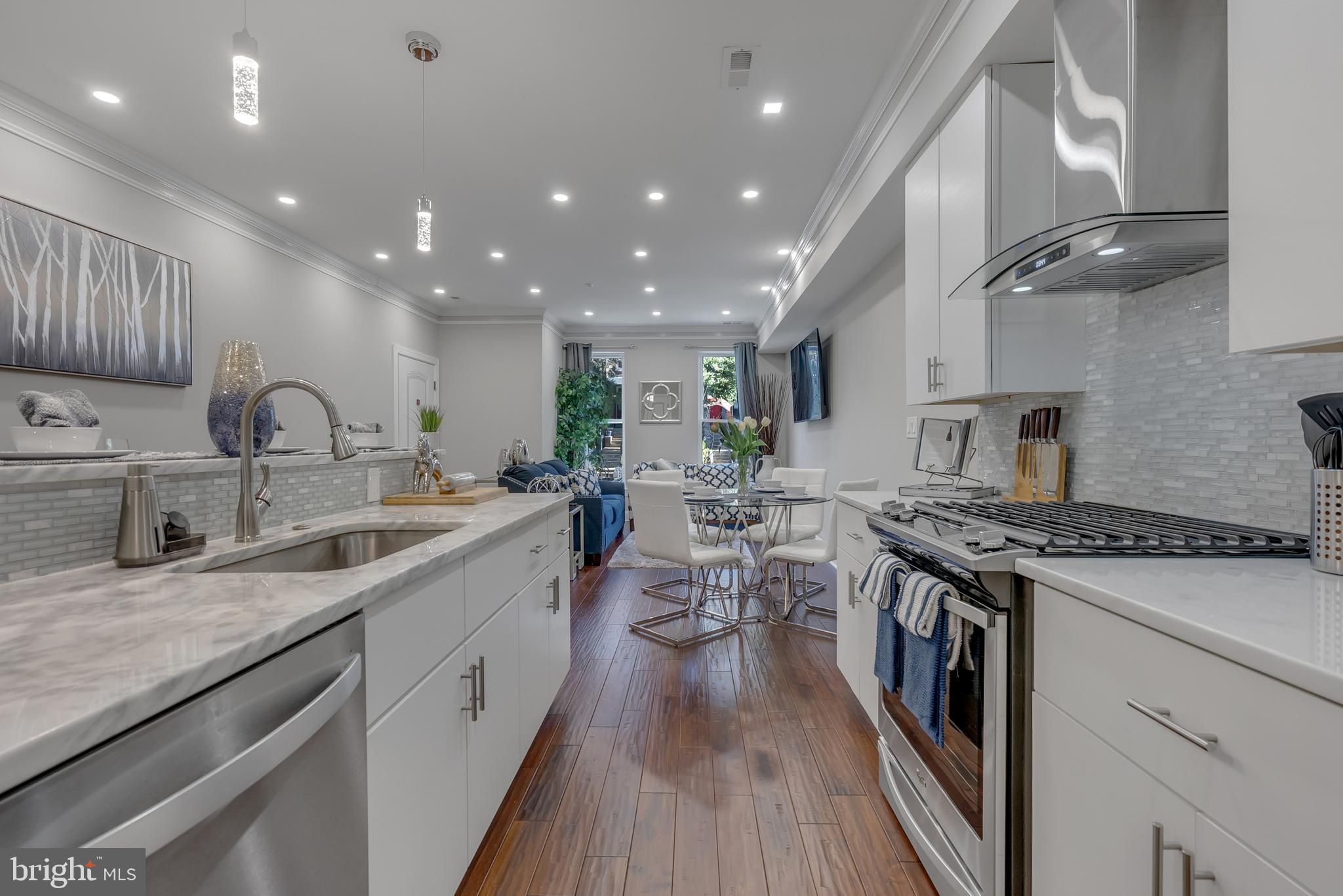 1167 MORSE STREET NE 1