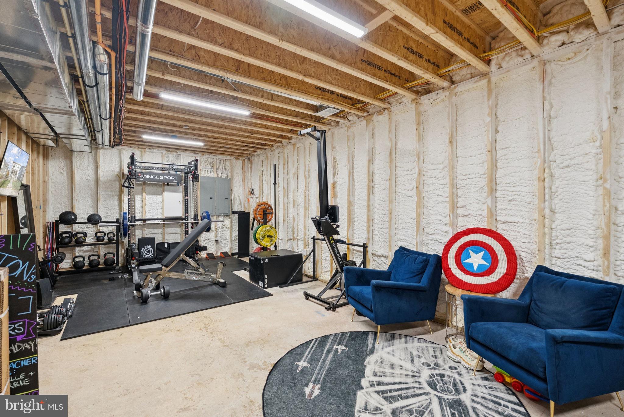 1708 LAWRENCE STREET NE