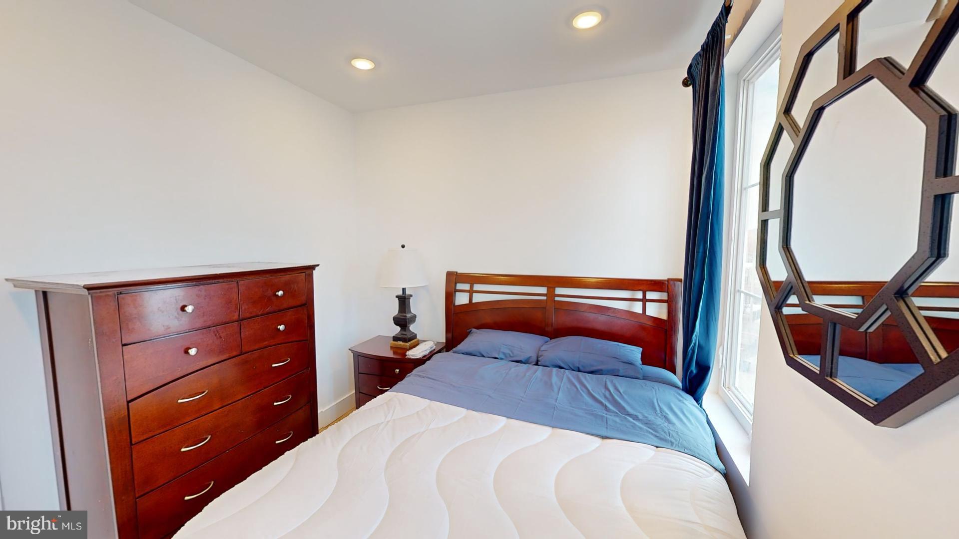 201 KENNEDY STREET NW 8