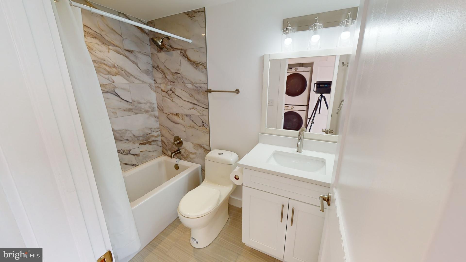 201 KENNEDY STREET NW 8