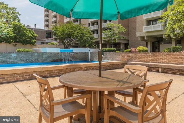 1250 4TH STREET SW W403