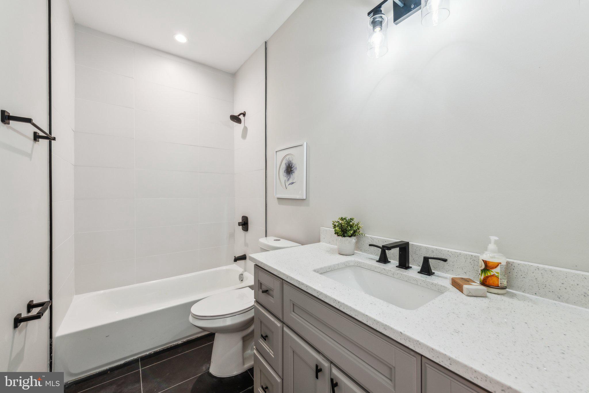 1955 FAIRLAWN AVENUE SE