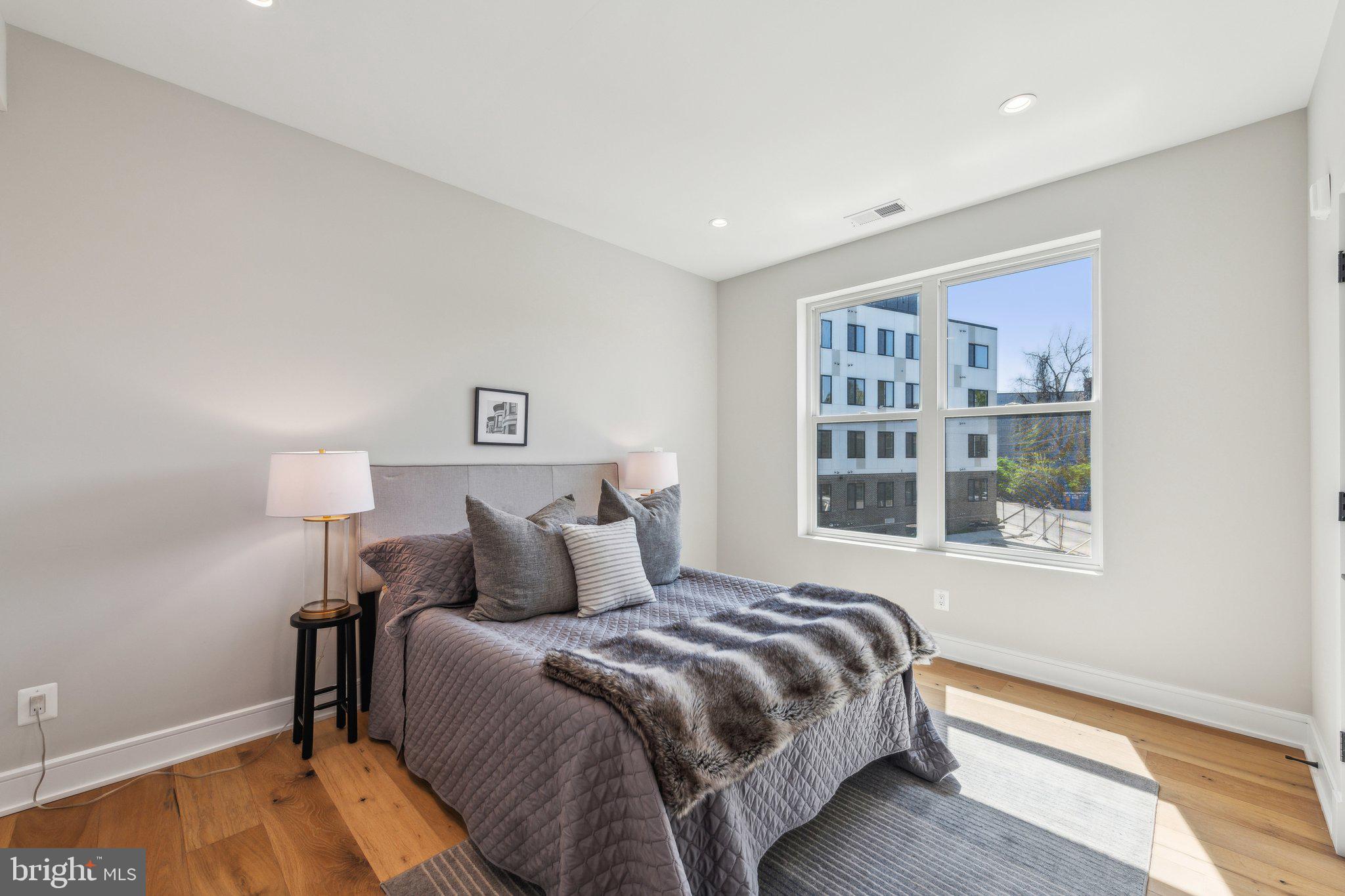 1955 FAIRLAWN AVENUE SE