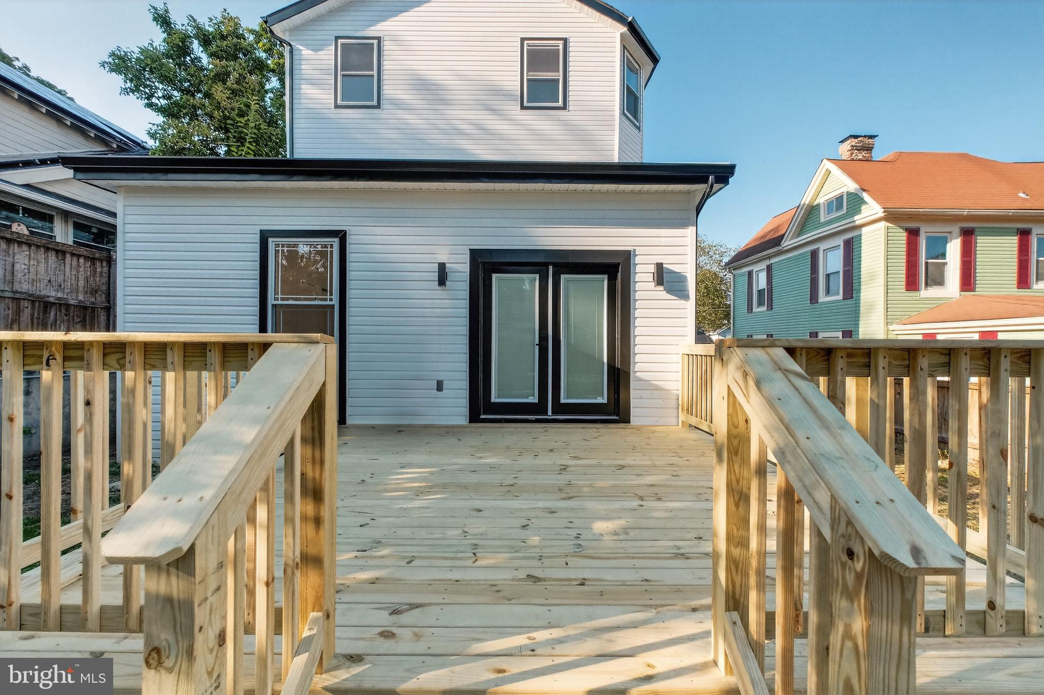 1923 JACKSON STREET NE