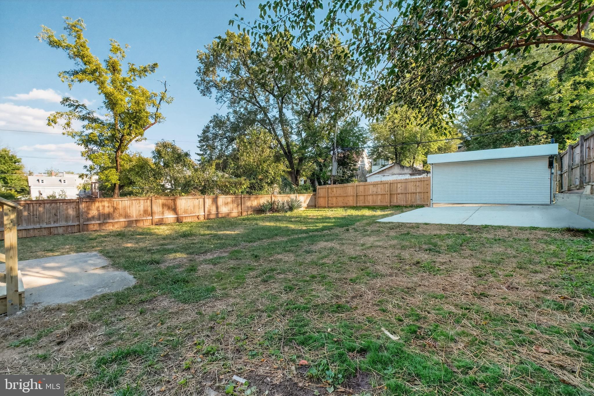 1923 JACKSON STREET NE