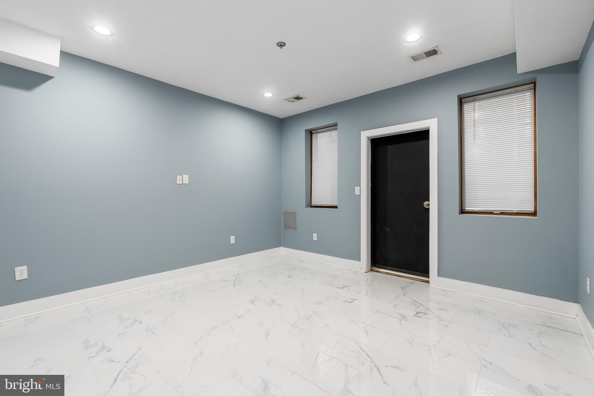 1553 9TH STREET NW A