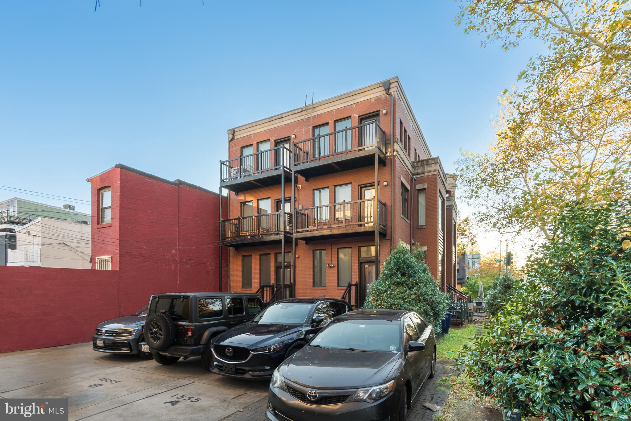 1553 9TH STREET NW A