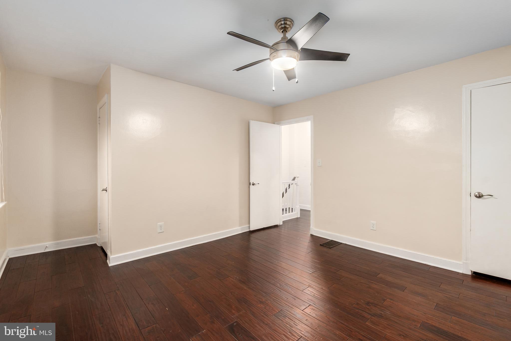 2123 SUITLAND TERRACE SE B