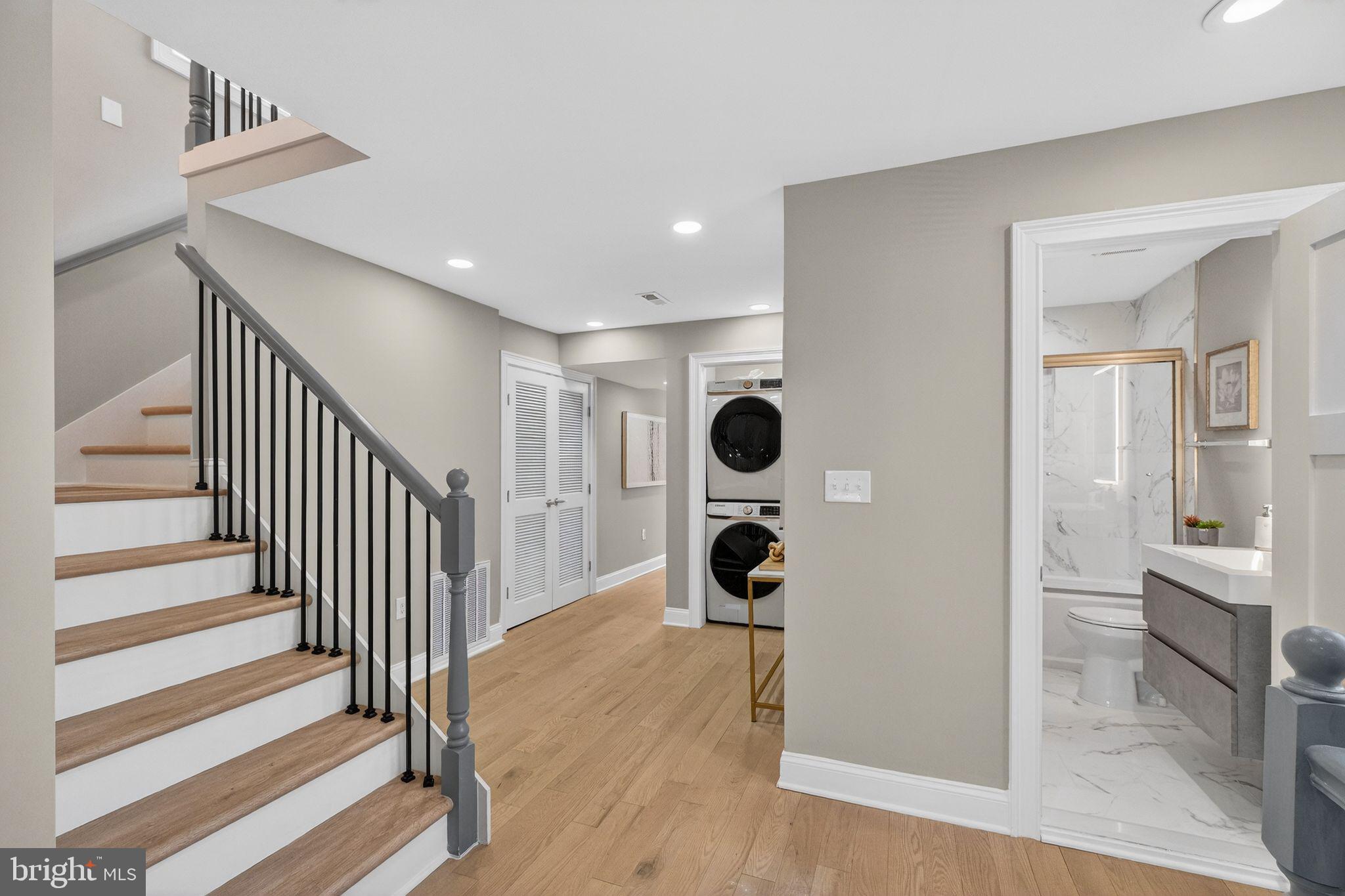 3151 NEWTON STREET NE