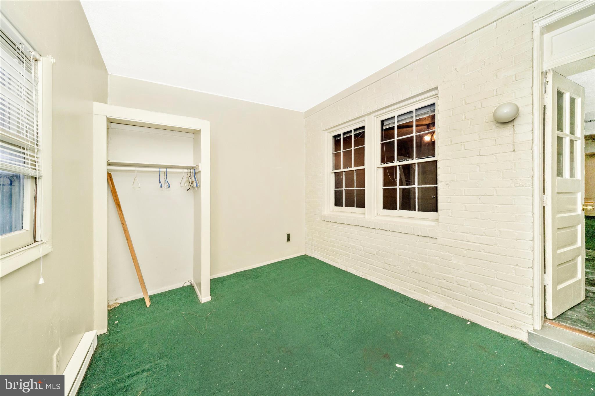 2513-2515 22ND STREET NE