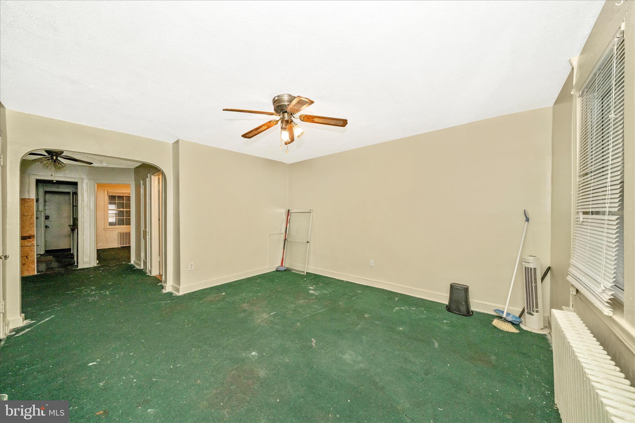 2513-2515 22ND STREET NE