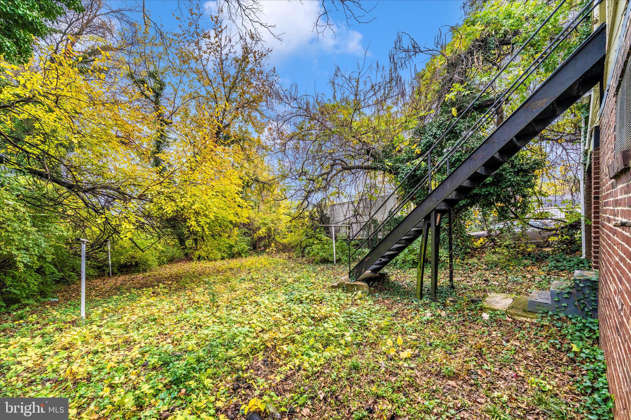 2513-2515 22ND STREET NE