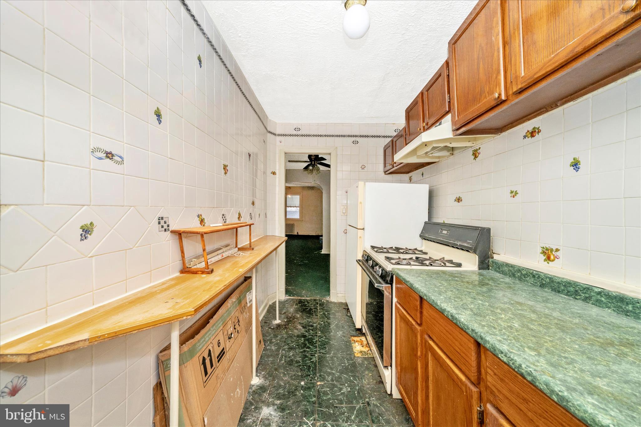 2513-2515 22ND STREET NE