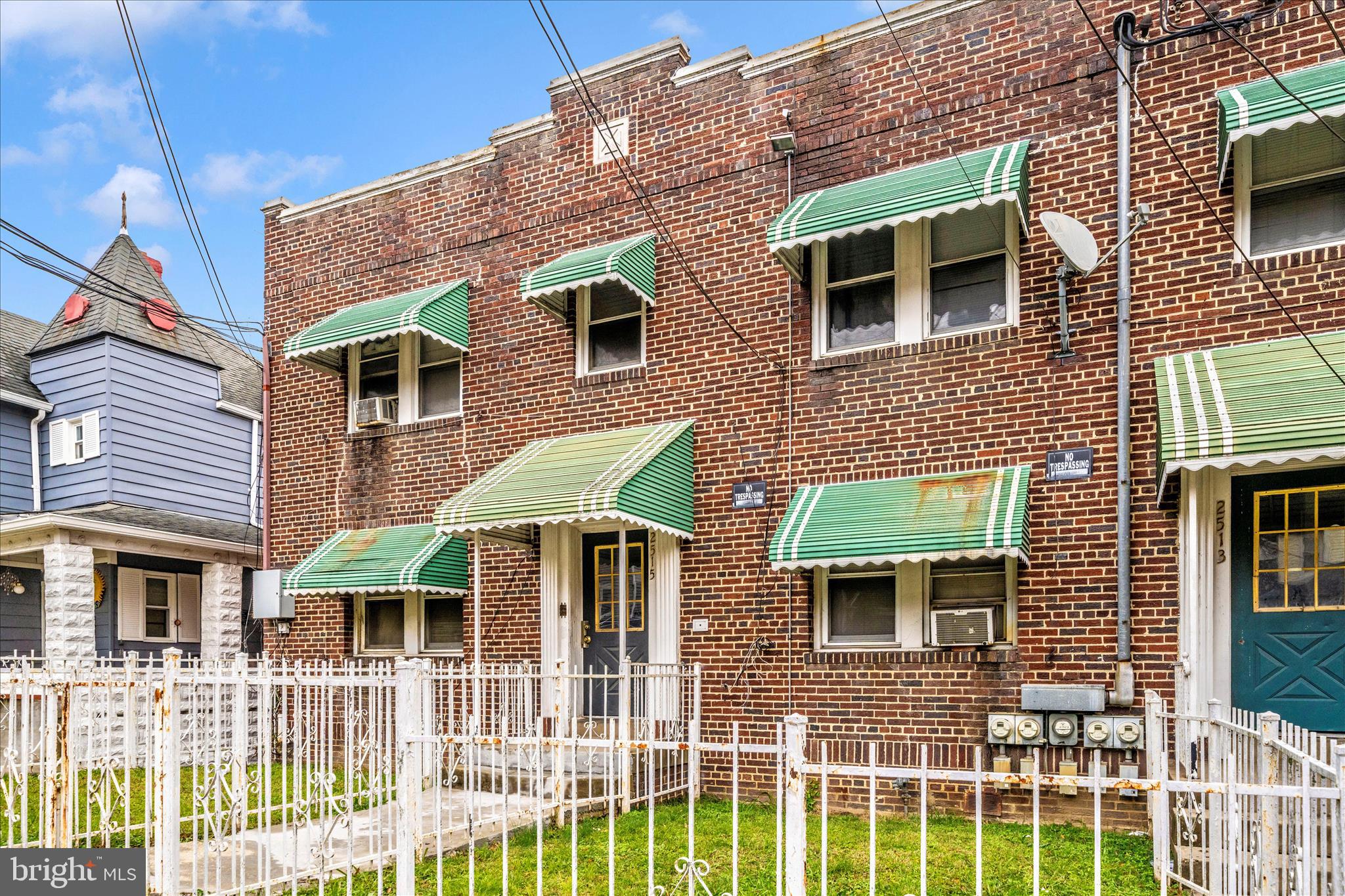 2513-2515 22ND STREET NE