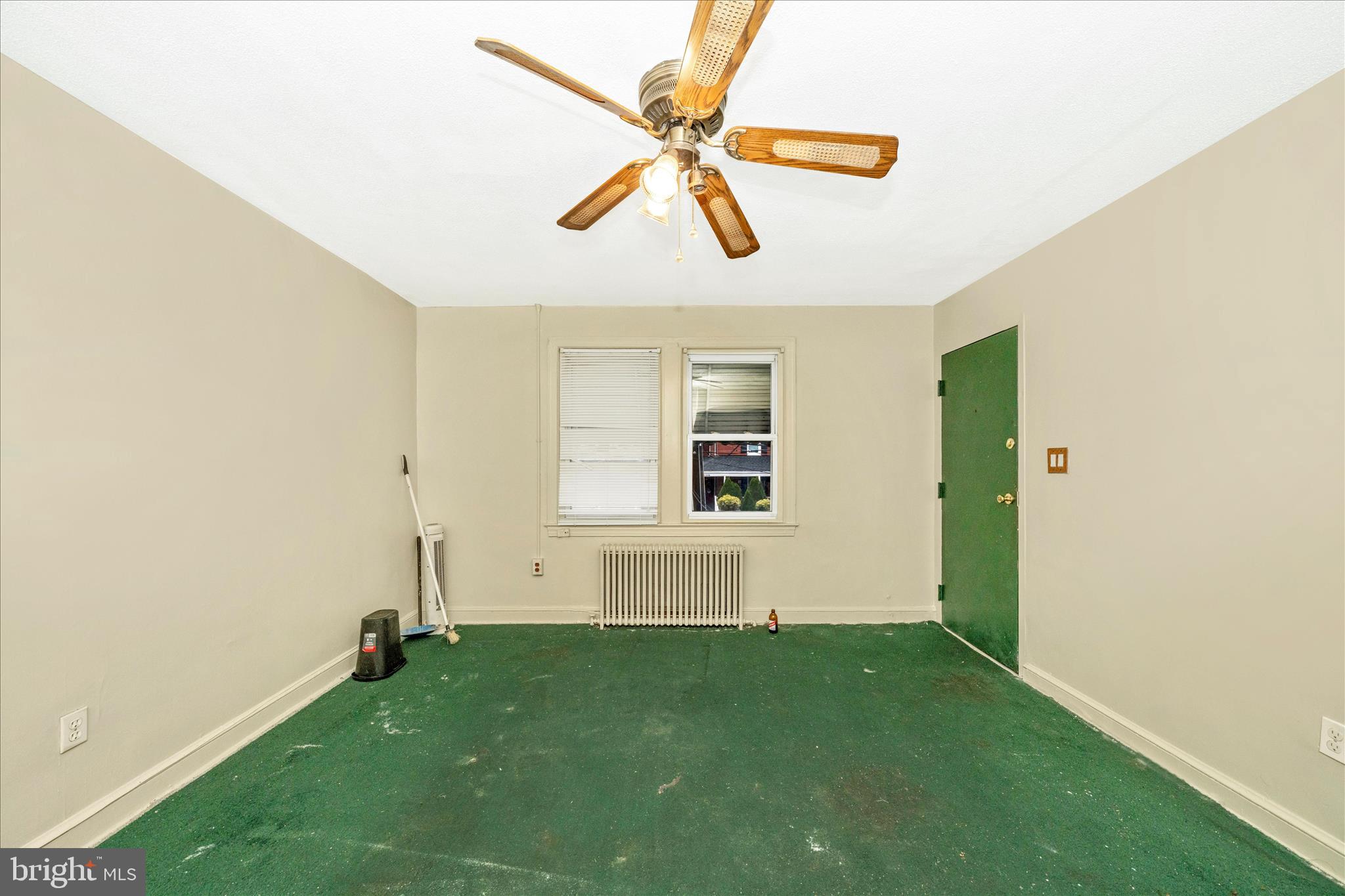 2513-2515 22ND STREET NE