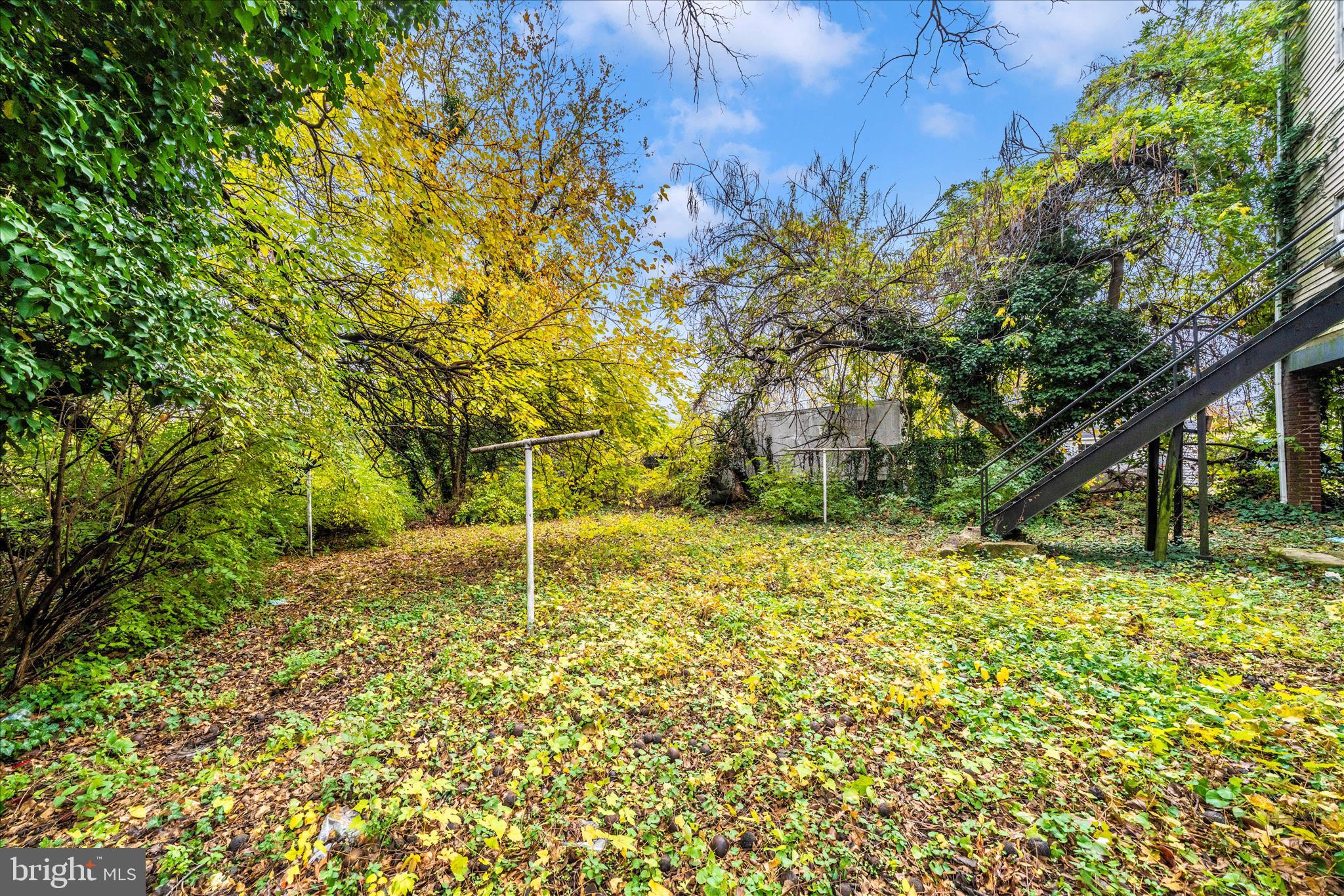 2513-2515 22ND STREET NE