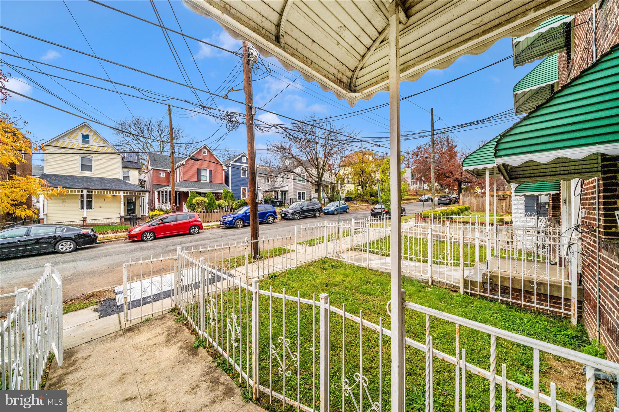 2513-2515 22ND STREET NE