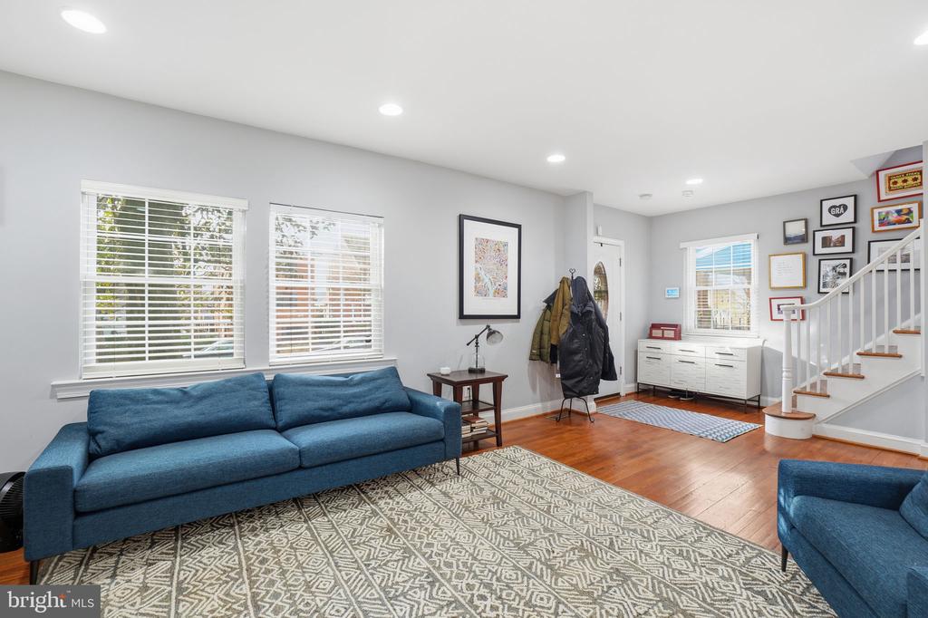 31 MILMARSON PLACE NW