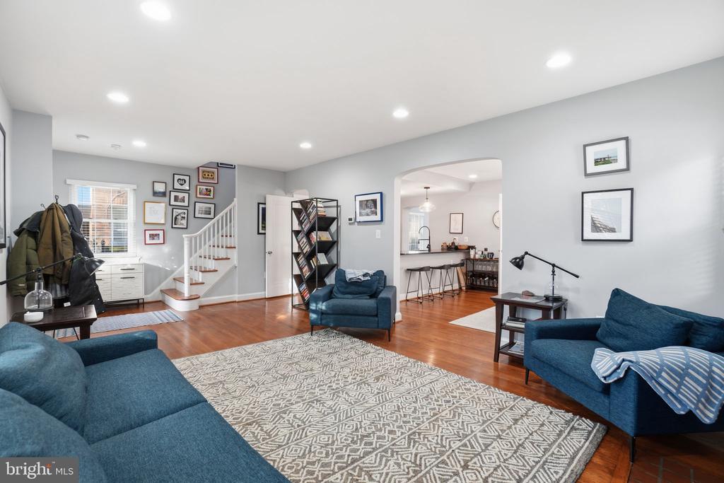 31 MILMARSON PLACE NW
