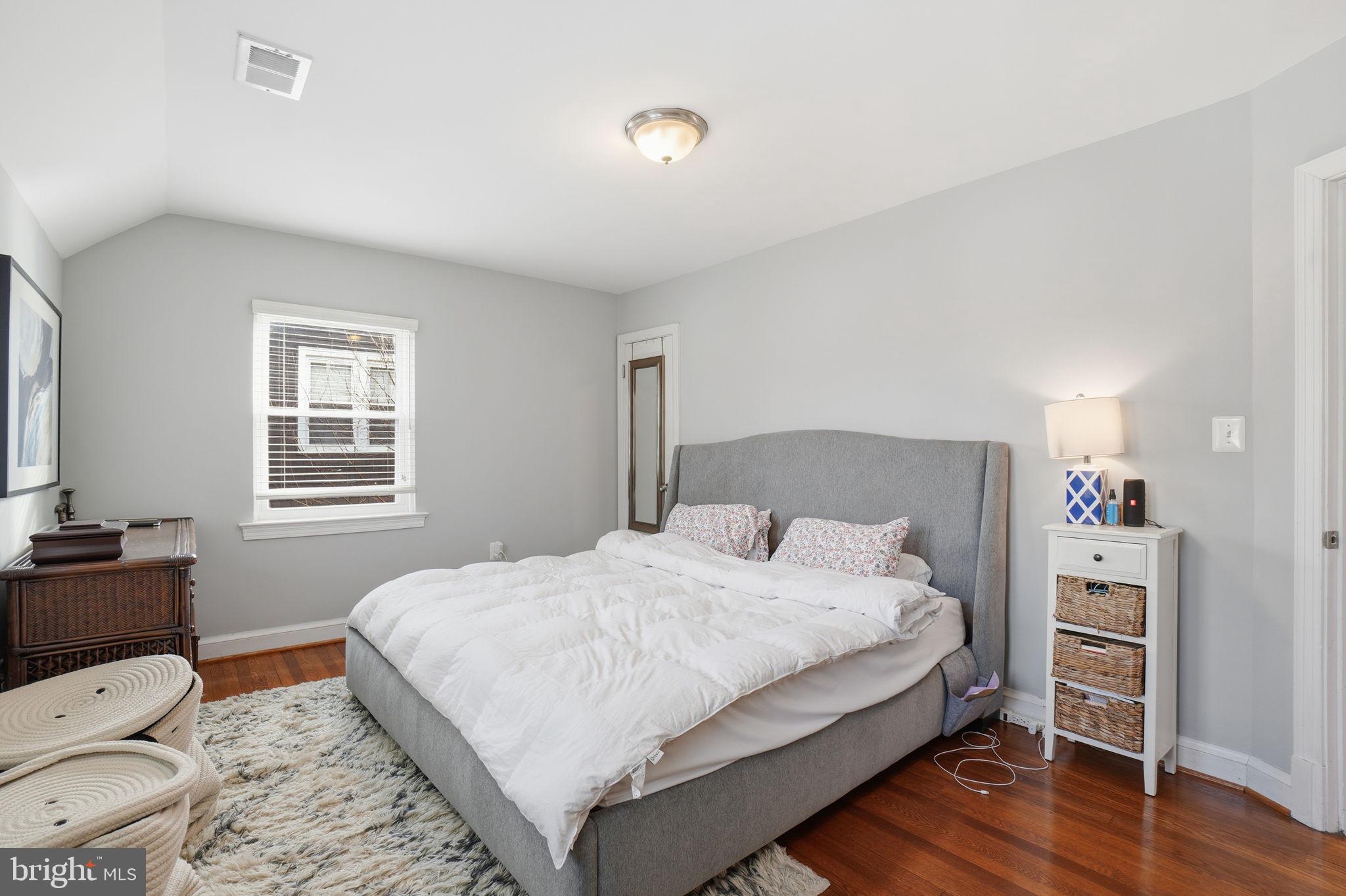 31 MILMARSON PLACE NW