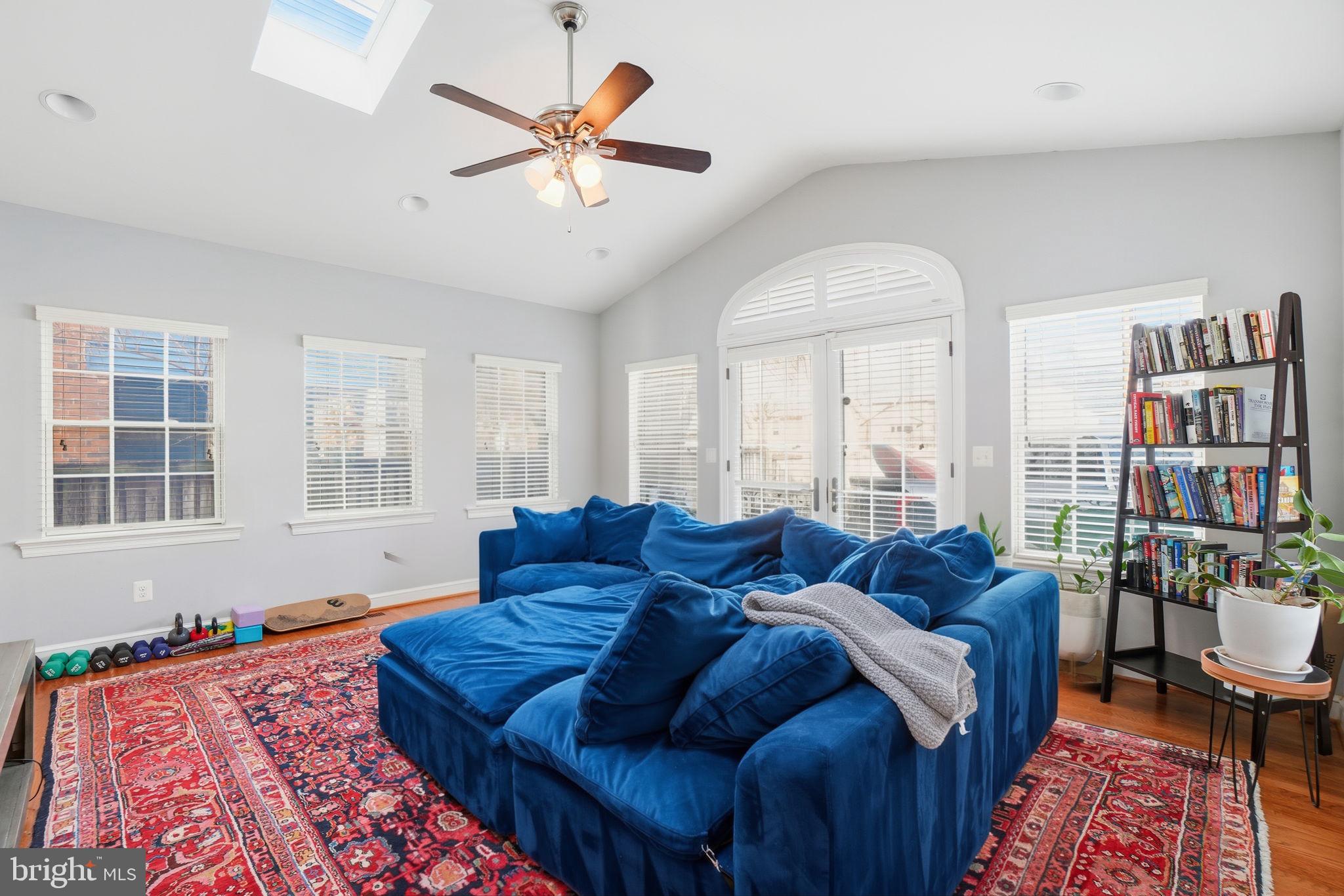 31 MILMARSON PLACE NW