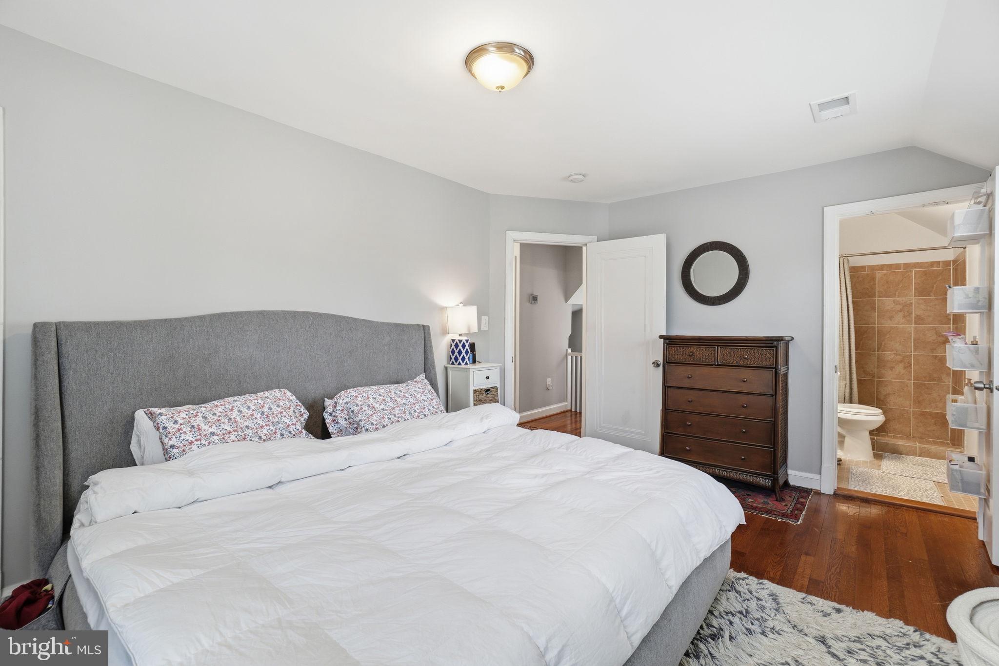 31 MILMARSON PLACE NW