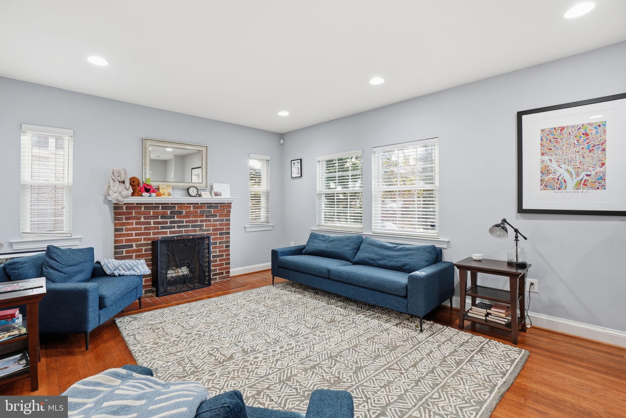 31 MILMARSON PLACE NW