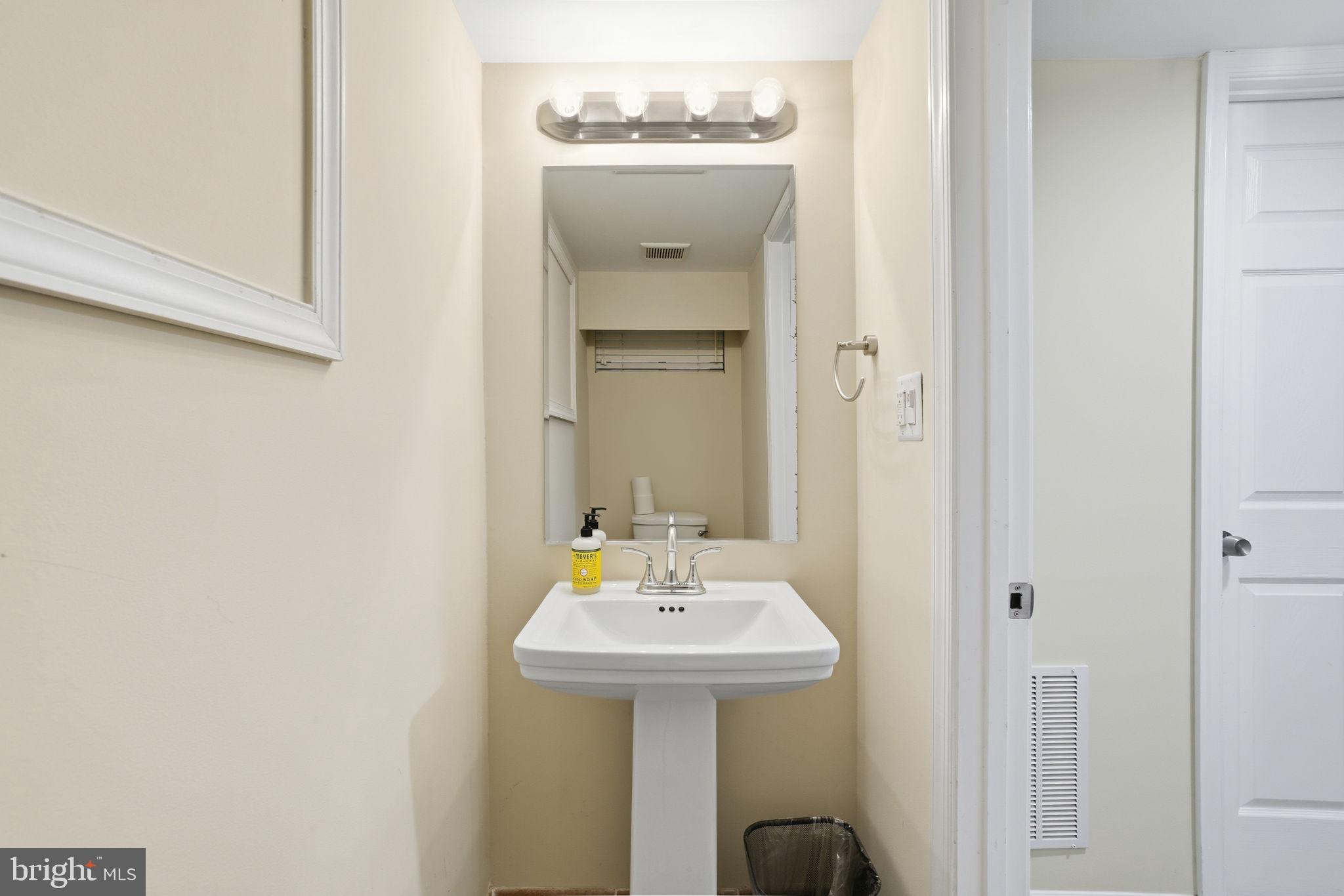 31 MILMARSON PLACE NW