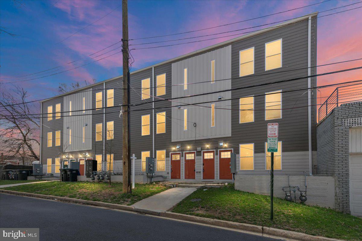 2503 BURNS STREET SE